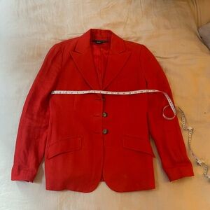 Ralph Lauren’s red linen blazer